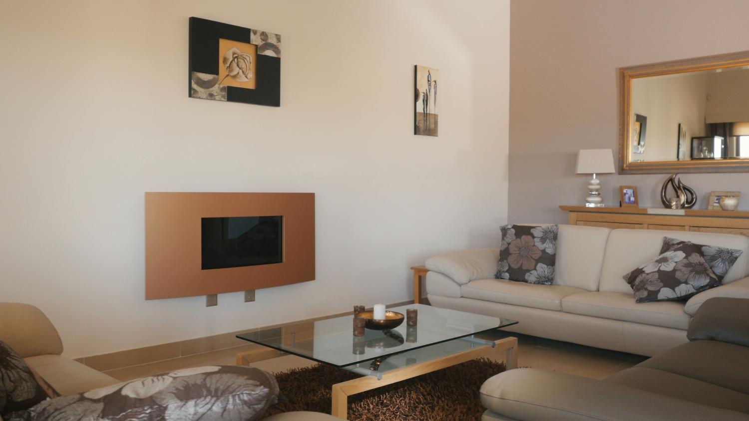 This picture shows a home remodel project Phoenix by AZ Construction & Renovation.